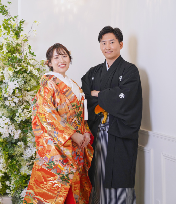 色打掛と紋付袴の和装カップル